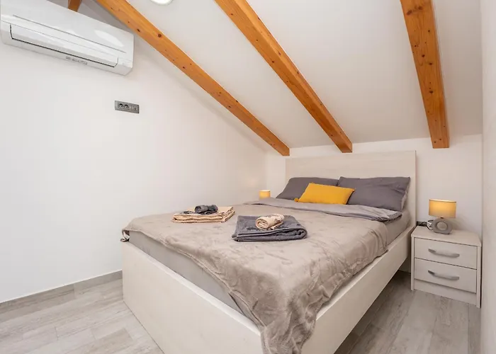 דירה Old Town Seaside House